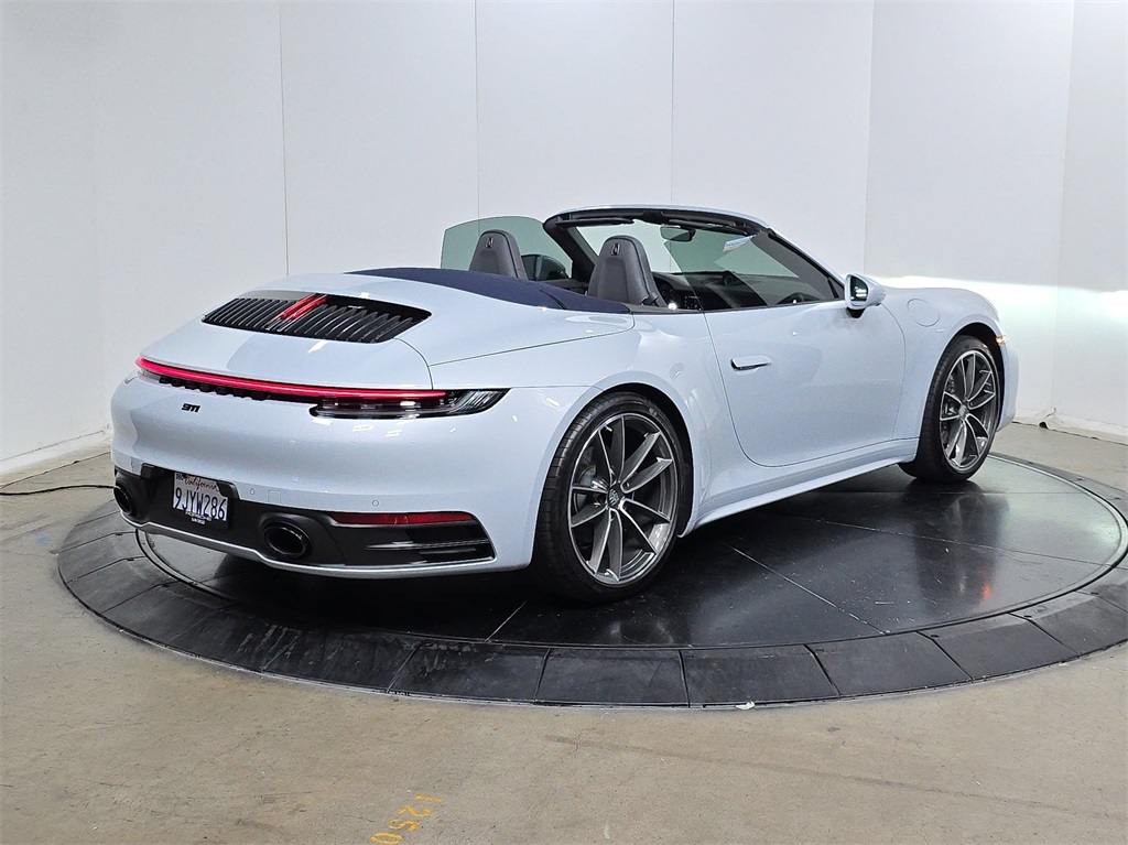 2024 Porsche 911 4 Cabriolet photo 7