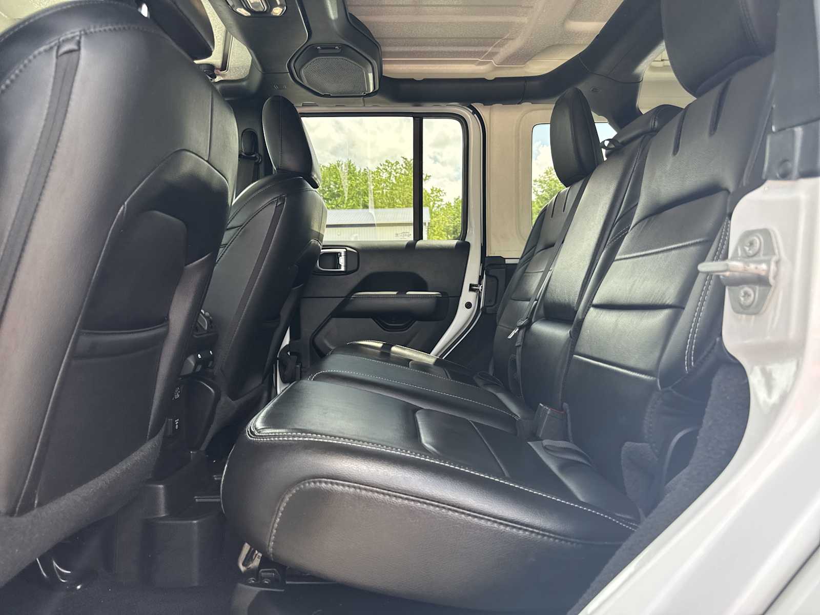 2022 Jeep Wrangler 4xe Unlimited Sahara photo 30