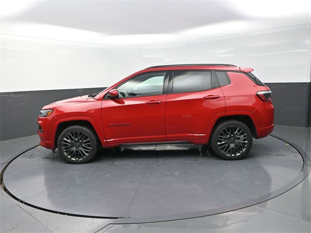 2023 Jeep Compass Limited photo 3