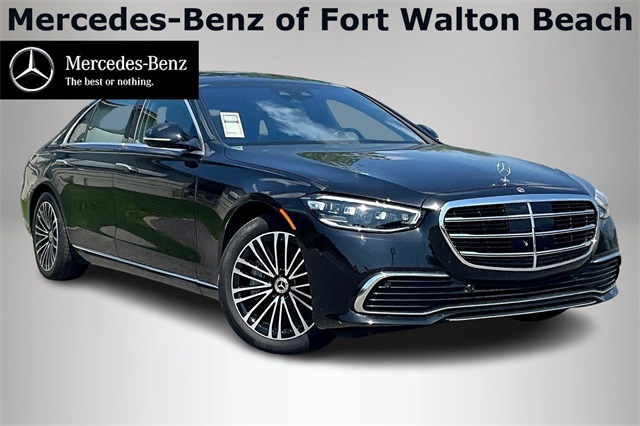 2024 Mercedes-Benz S-Class S 580e's photo