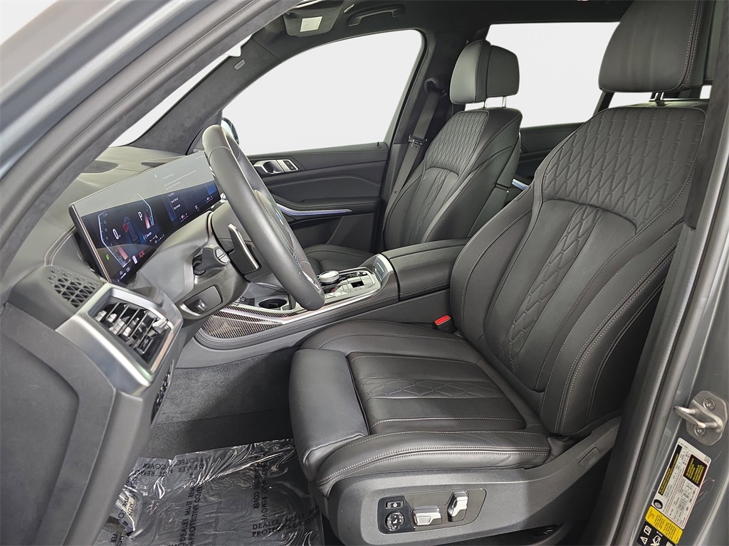 2023 Bmw X7 M60i photo 16