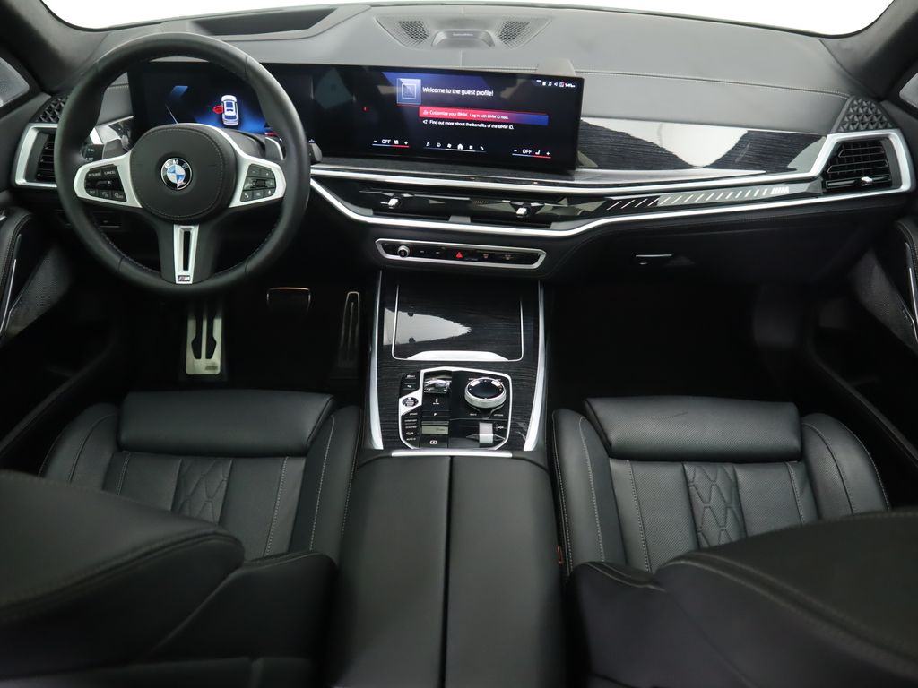 2025 Bmw X7 M60i photo 12