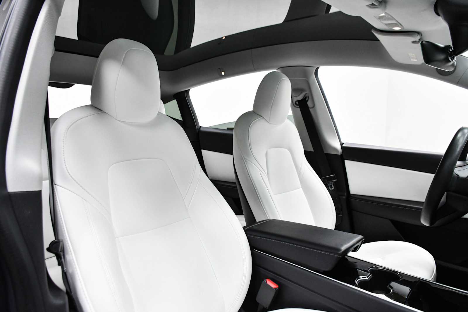 2021 Tesla Model Y Standard Range photo 14