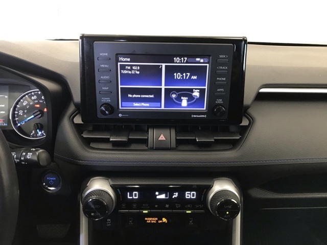 2022 Toyota RAV4 Hybrid SE photo 17