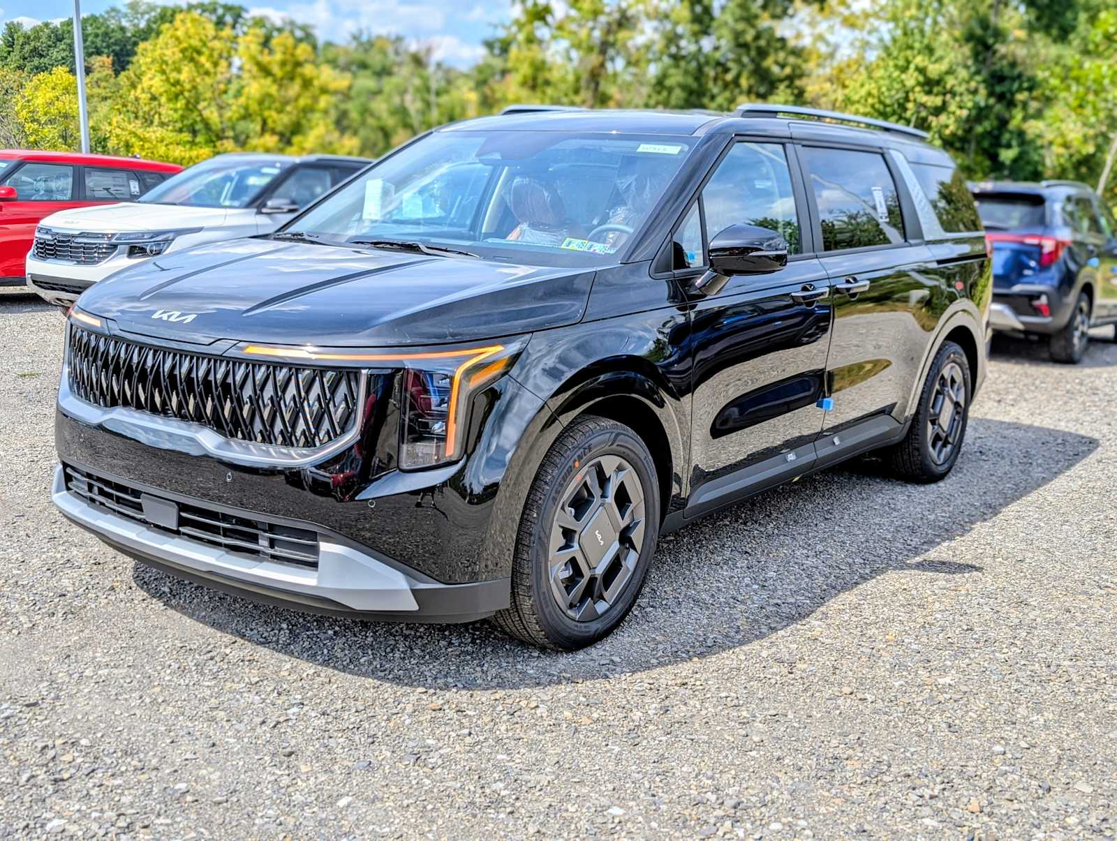 2026 Kia Carnival EX's photo