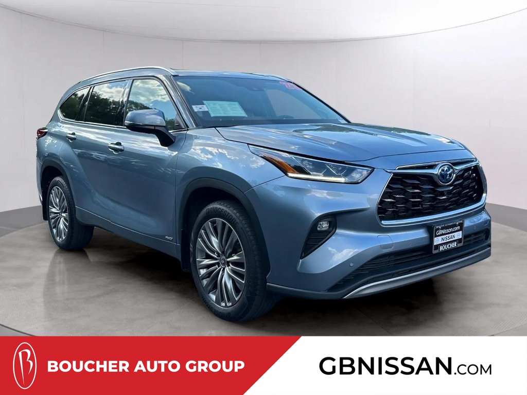 2022 Toyota Highlander Platinum's photo