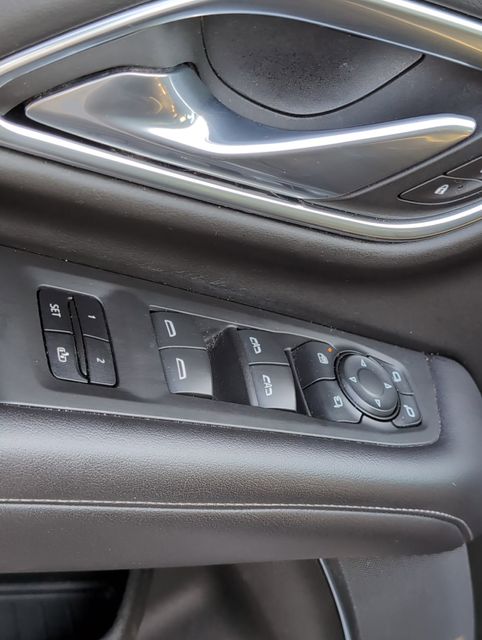 2021 Chevrolet Tahoe Z71 photo 12