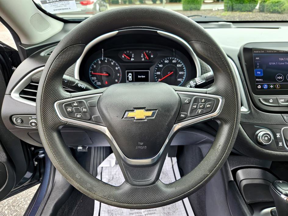 2019 Chevrolet Malibu LS photo 24