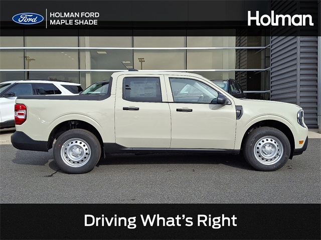 2025 Ford Maverick XL's photo