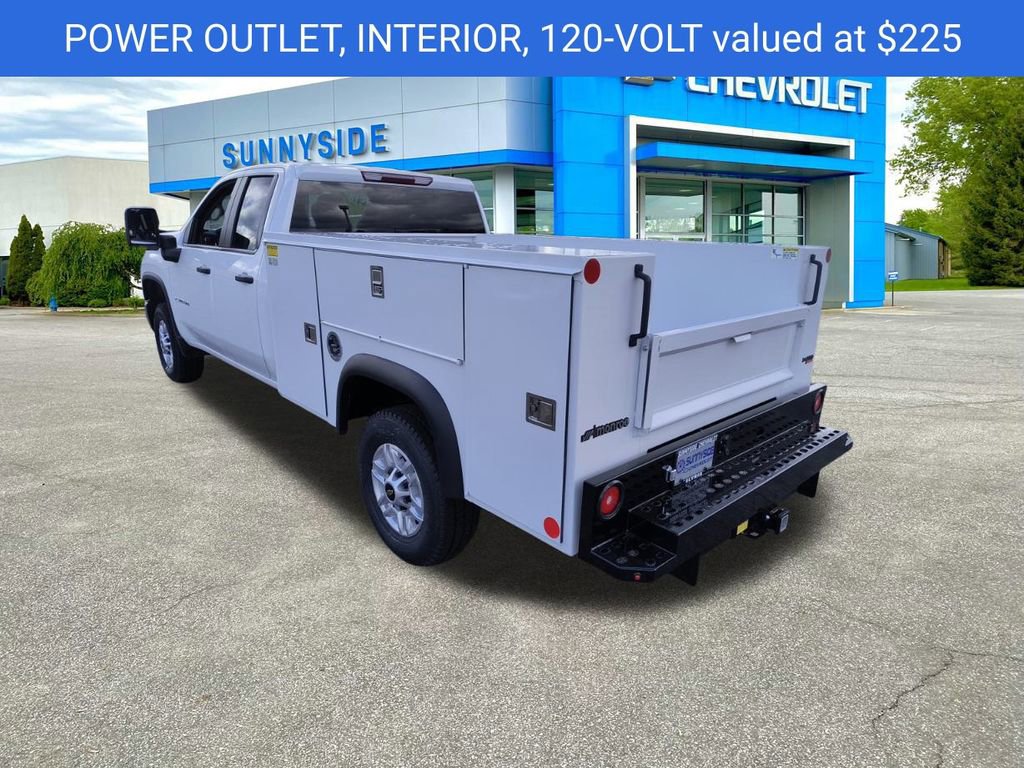 2025 Chevrolet Silverado 2500HD photo 4