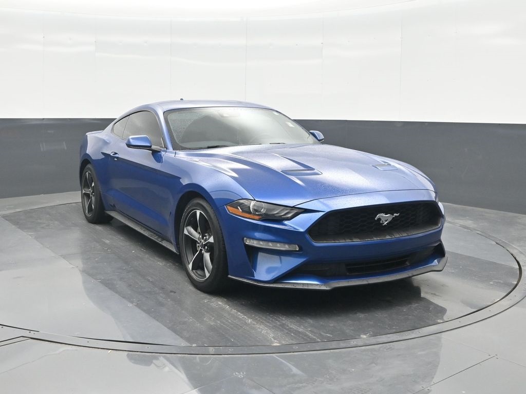 2022 Ford Mustang EcoBoost photo 7