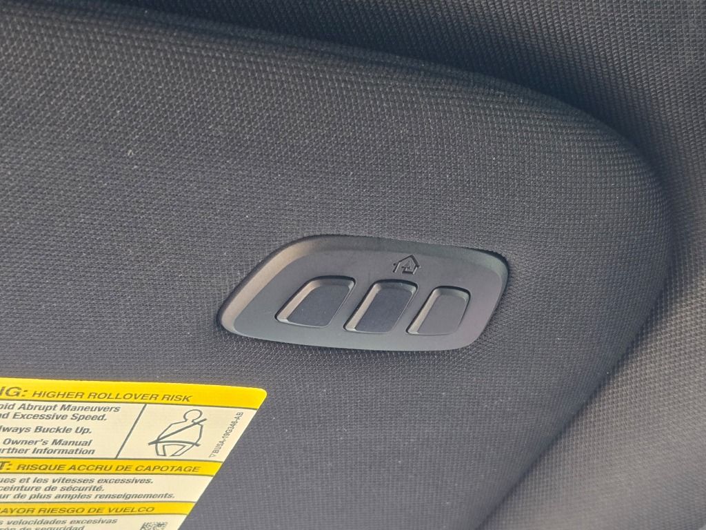 2021 Ford F-150 Lariat photo 31