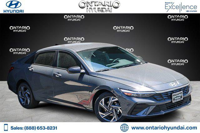 2025 Hyundai Elantra Blue's photo