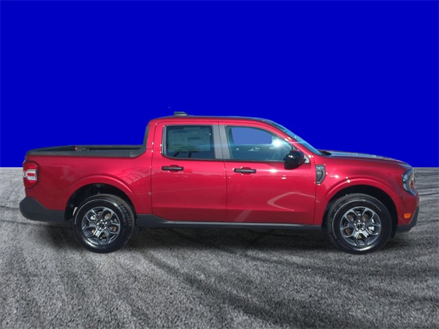 2025 Ford Maverick XLT photo 3