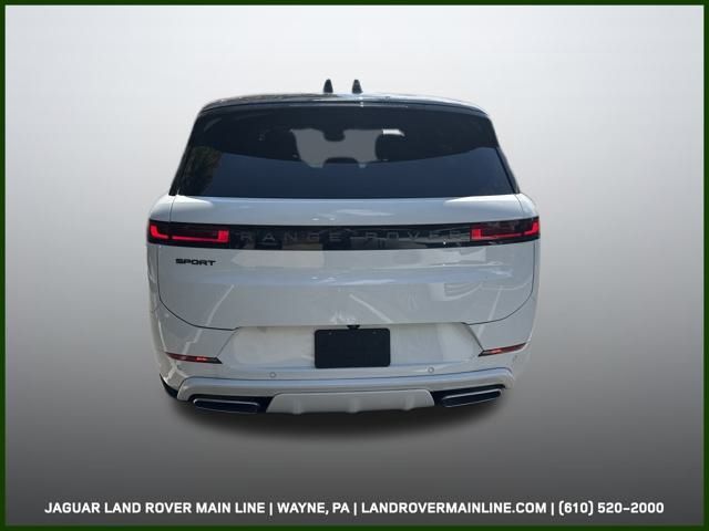 2025 Land Rover Range Rover Sport SE photo 4