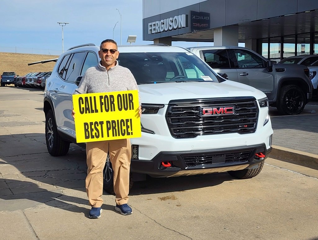 2026 GMC Acadia AT4's photo