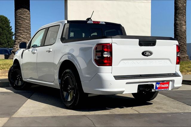 2025 Ford Maverick photo 3