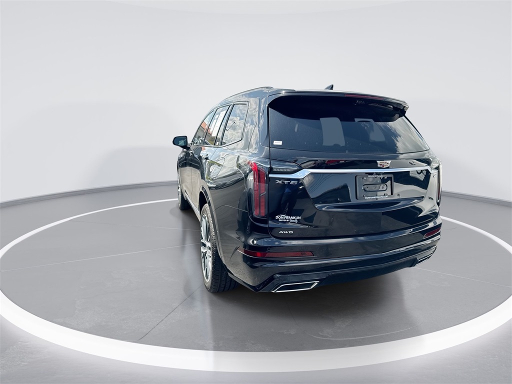 2024 Cadillac XT6 Sport photo 6