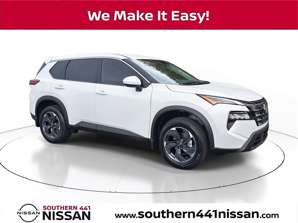 2026 Nissan Rogue SV's photo