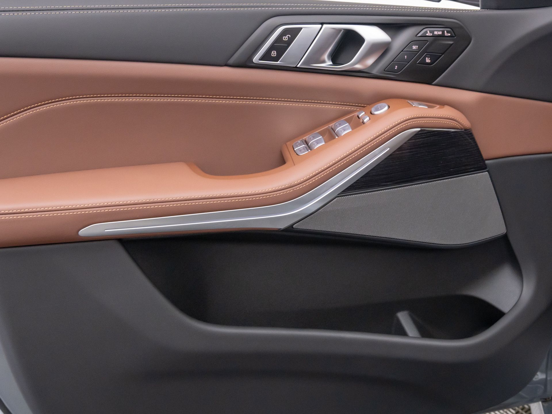 2025 Bmw X7 M60i photo 12