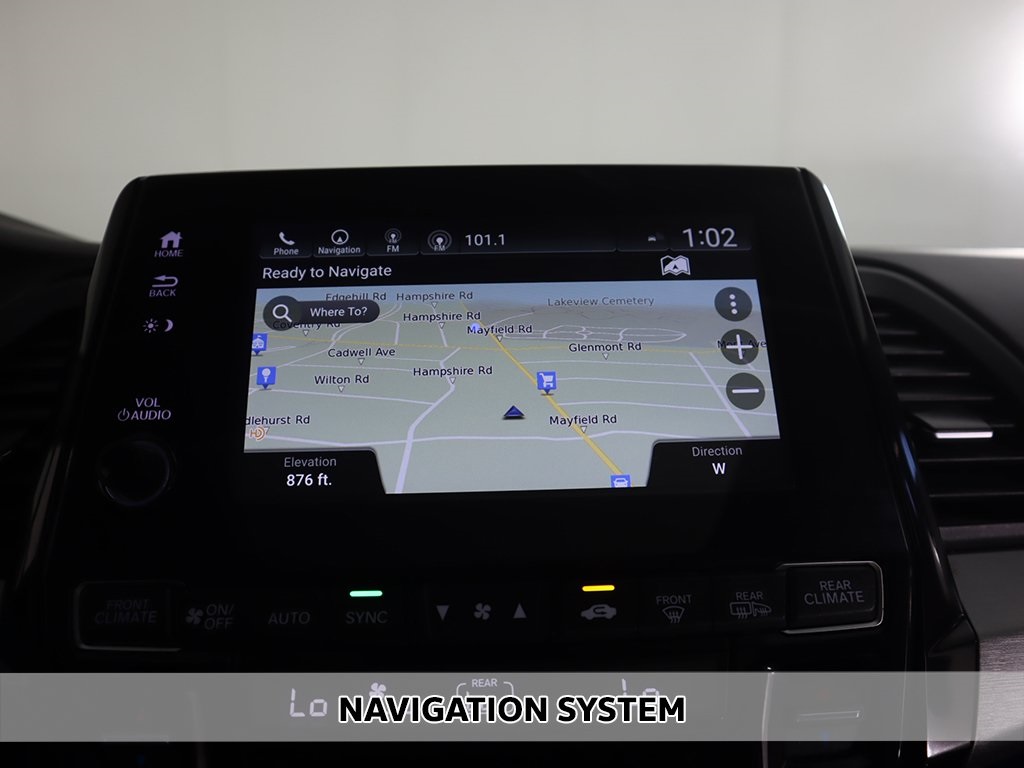 2022 Honda Odyssey Touring photo 2