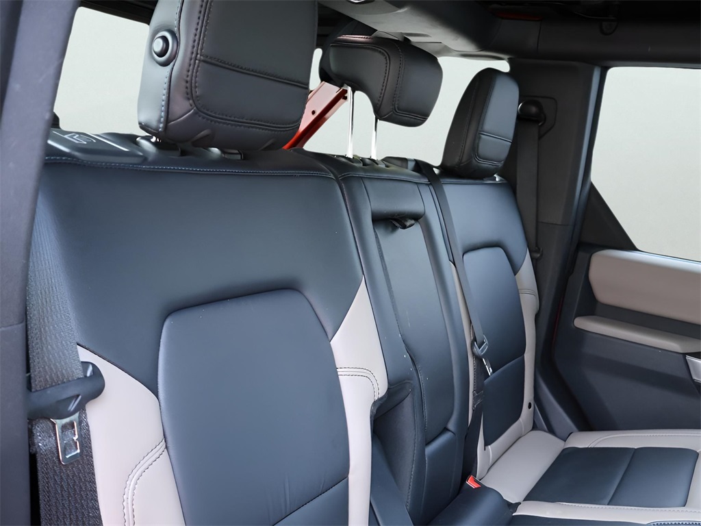 2022 Ford Bronco Wildtrak photo 14