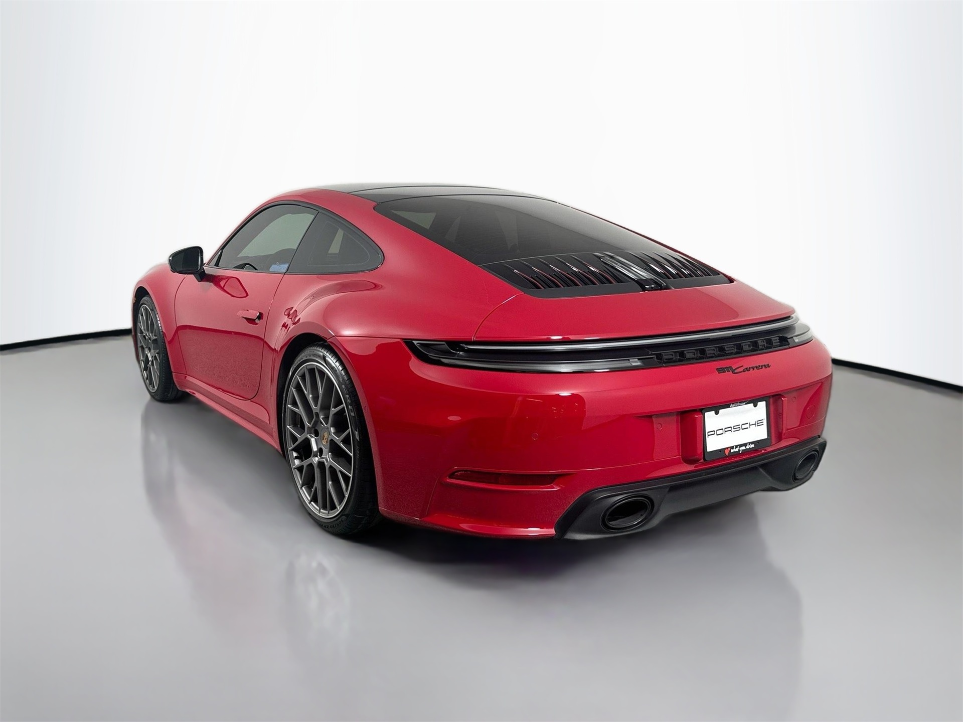 2025 Porsche 911 photo 3
