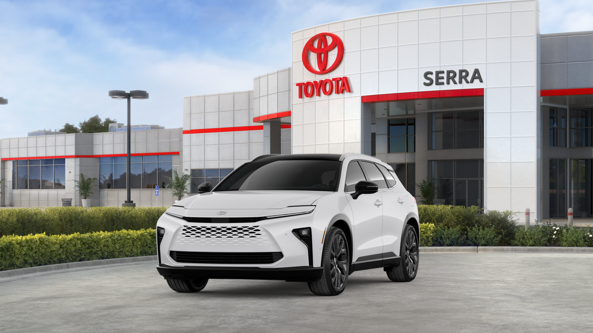 2025 Toyota Crown Signia Limited AWD