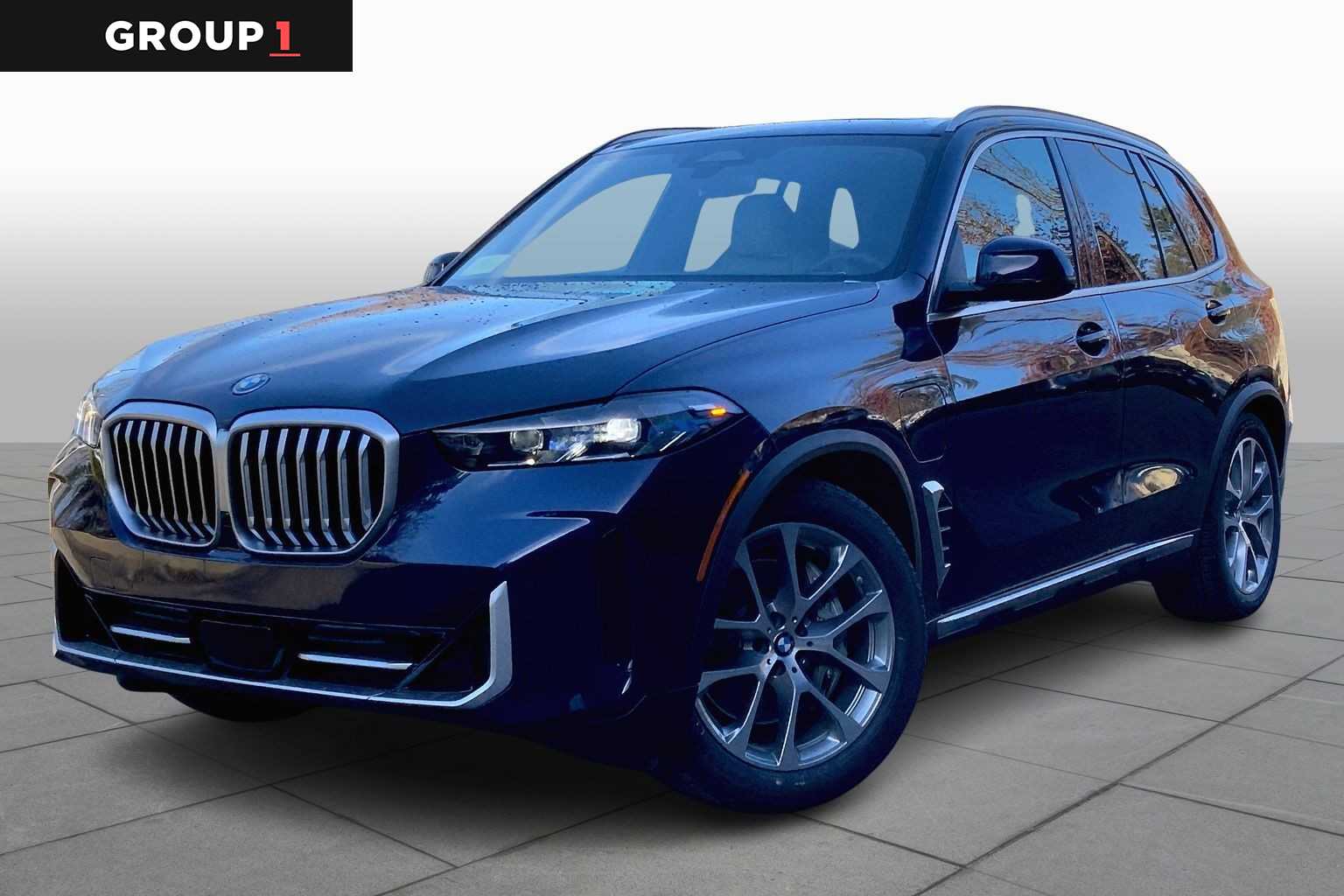 2026 BMW X5 50e's photo
