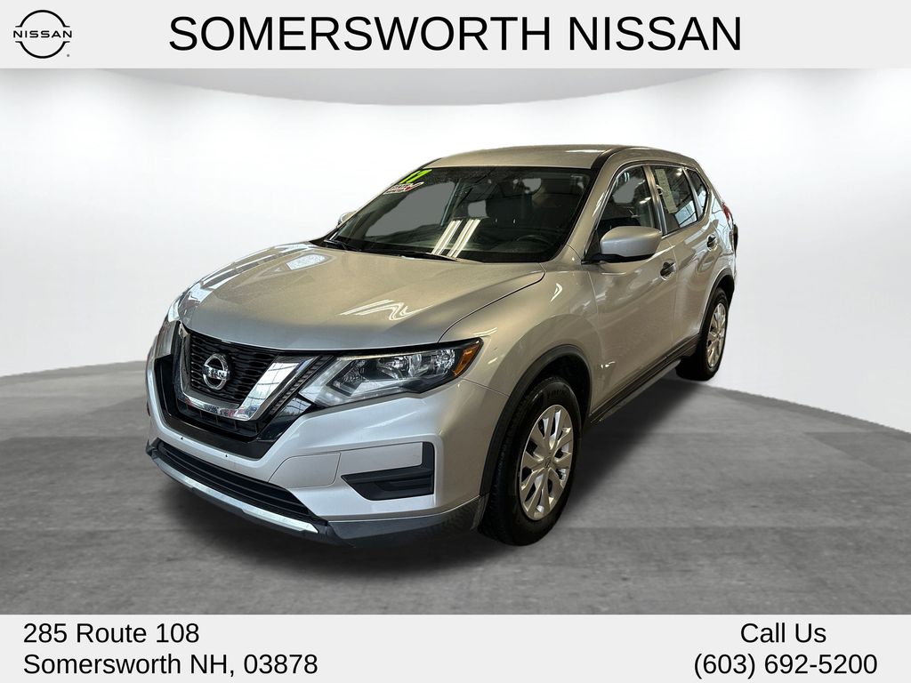 2017 Nissan Rogue S's photo