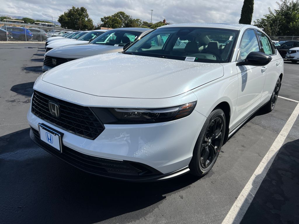 2025 Honda Accord SE's photo