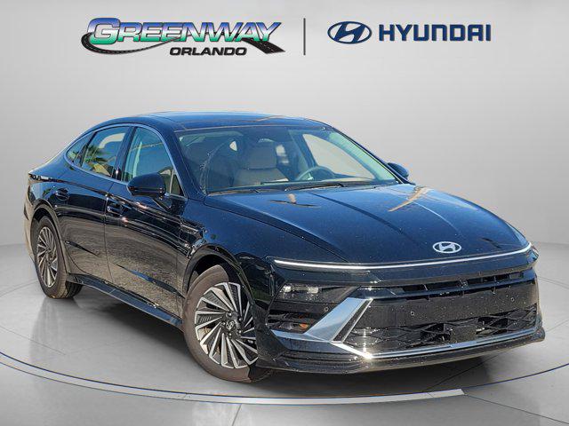 2025 Hyundai Sonata Hybrid Limited's photo