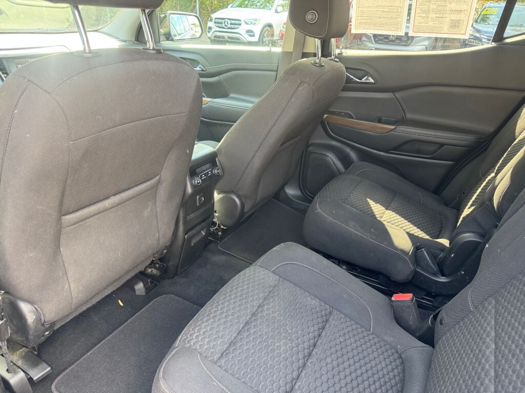 2019 Gmc Acadia SLE photo 15
