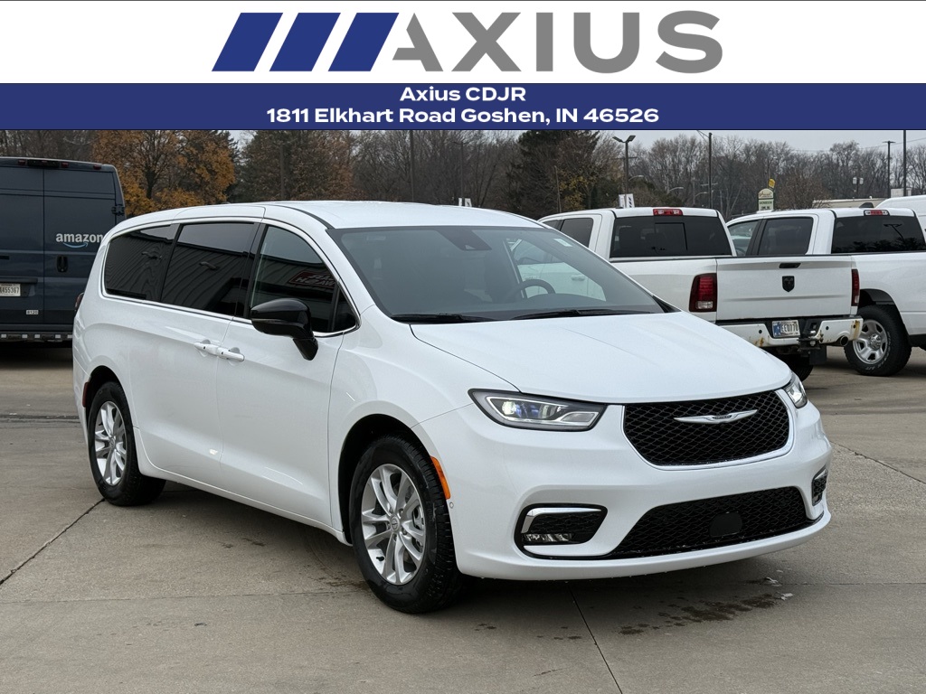 2026 Chrysler Pacifica Select's photo