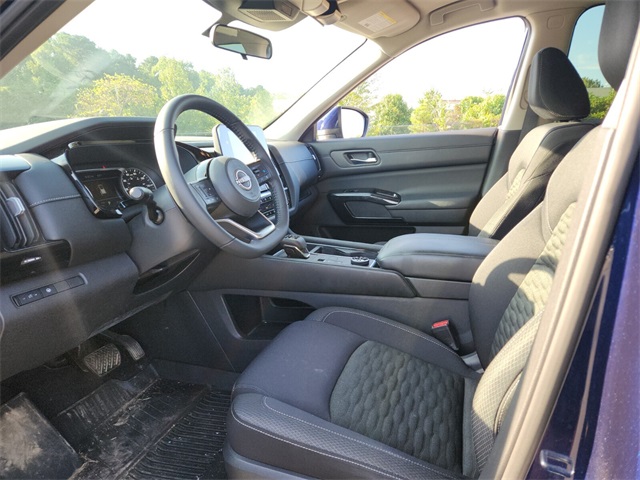 2022 Nissan Pathfinder SV photo 10
