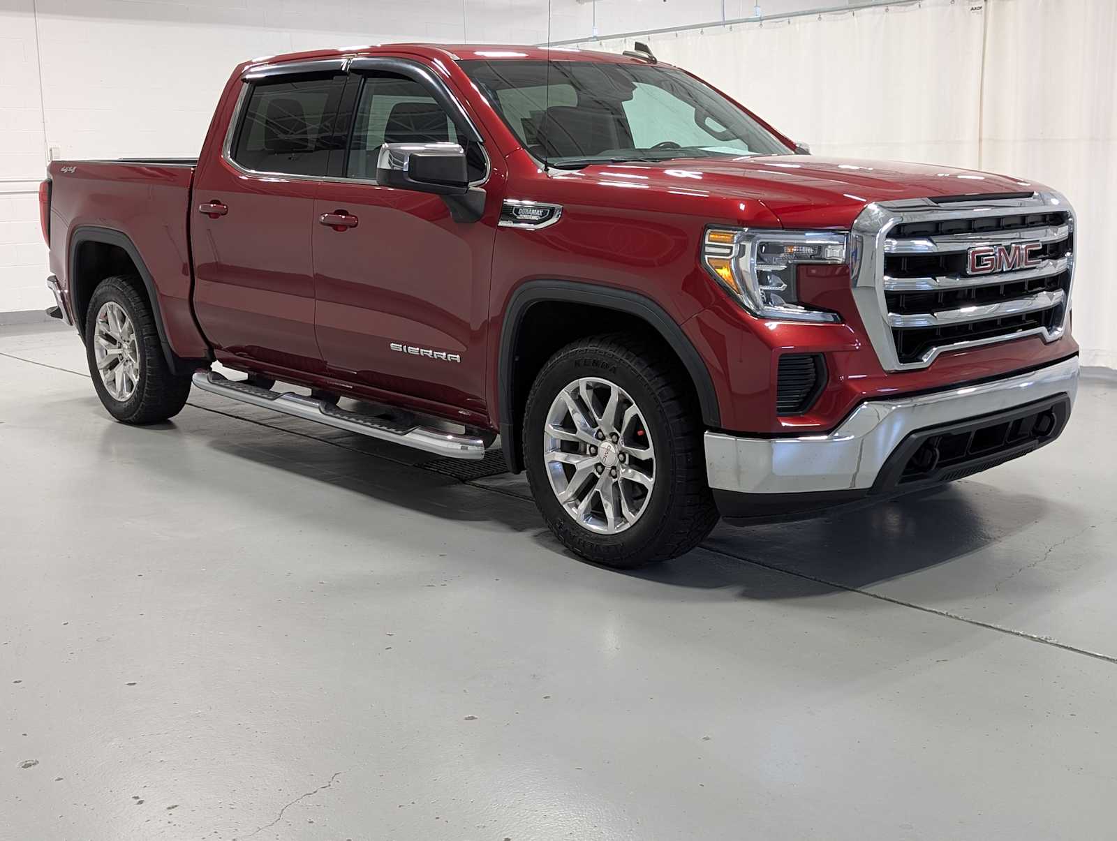 2020 Gmc Sierra 1500 SLE photo 3