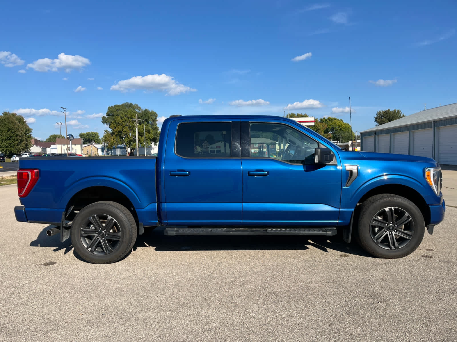 2022 Ford F-150 XLT photo 5
