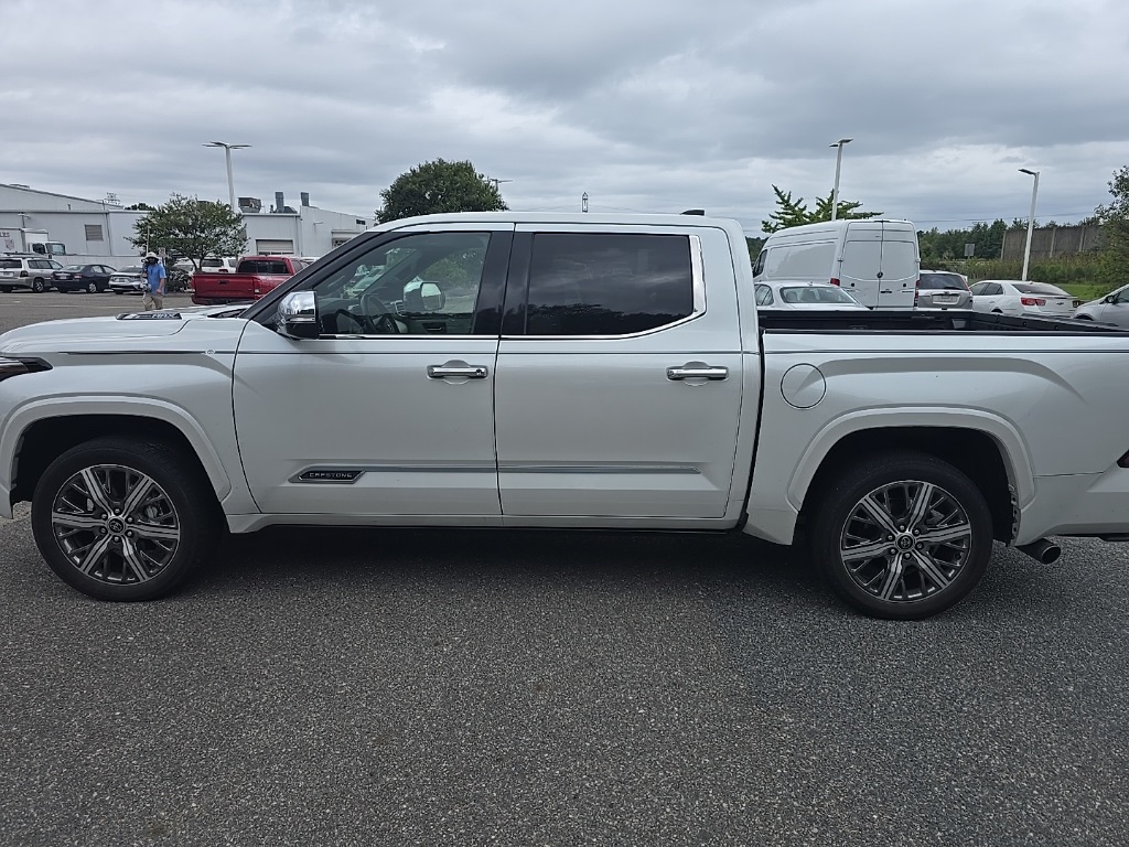 2023 Toyota Tundra CapStone photo 7