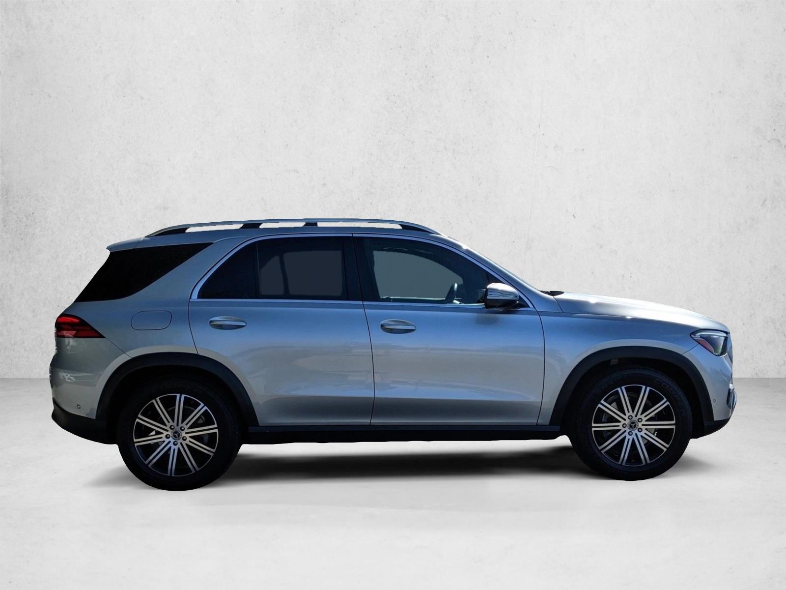 2025 Mercedes Benz GLE 350 4MATIC photo 4