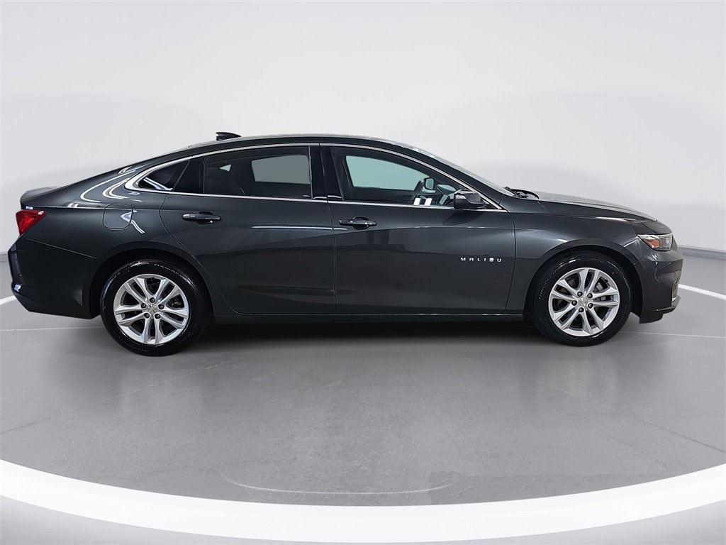 Used 2018 Chevrolet Malibu 1LT with VIN 1G1ZD5ST0JF104897 for sale in Hudsonville, MI