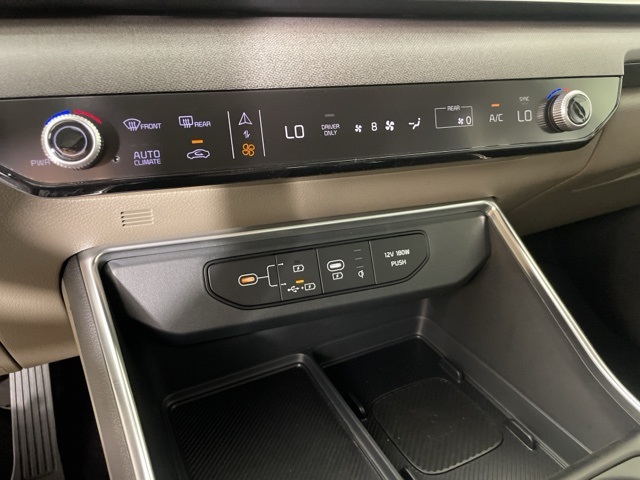 2026 Kia Carnival EX photo 30