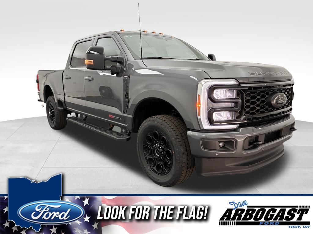 2026 Ford F-350 Super Duty Lariat's photo