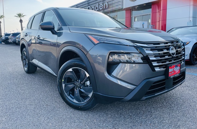 2026 Nissan Rogue SV's photo