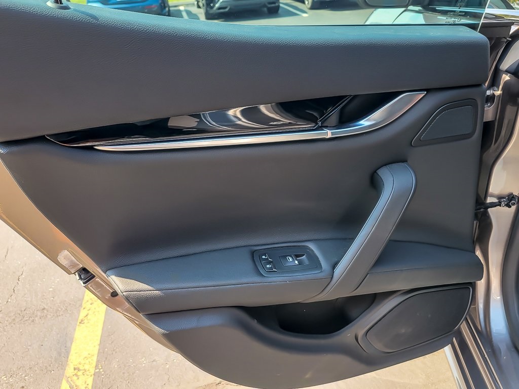 2022 Maserati Ghibli Modena photo 18