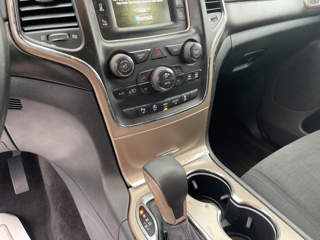 2016 Jeep Grand Cherokee Laredo photo 15