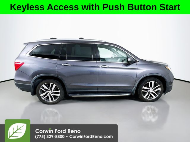 2017 Honda Pilot Touring photo 8