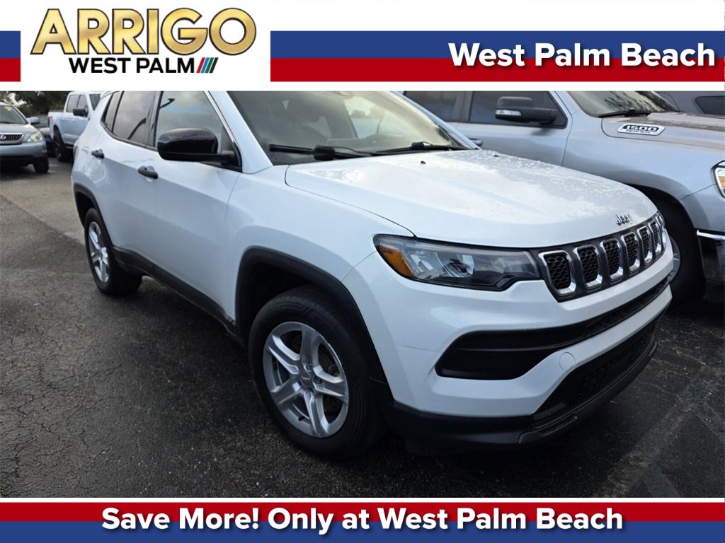 2023 Jeep Compass Sport's photo