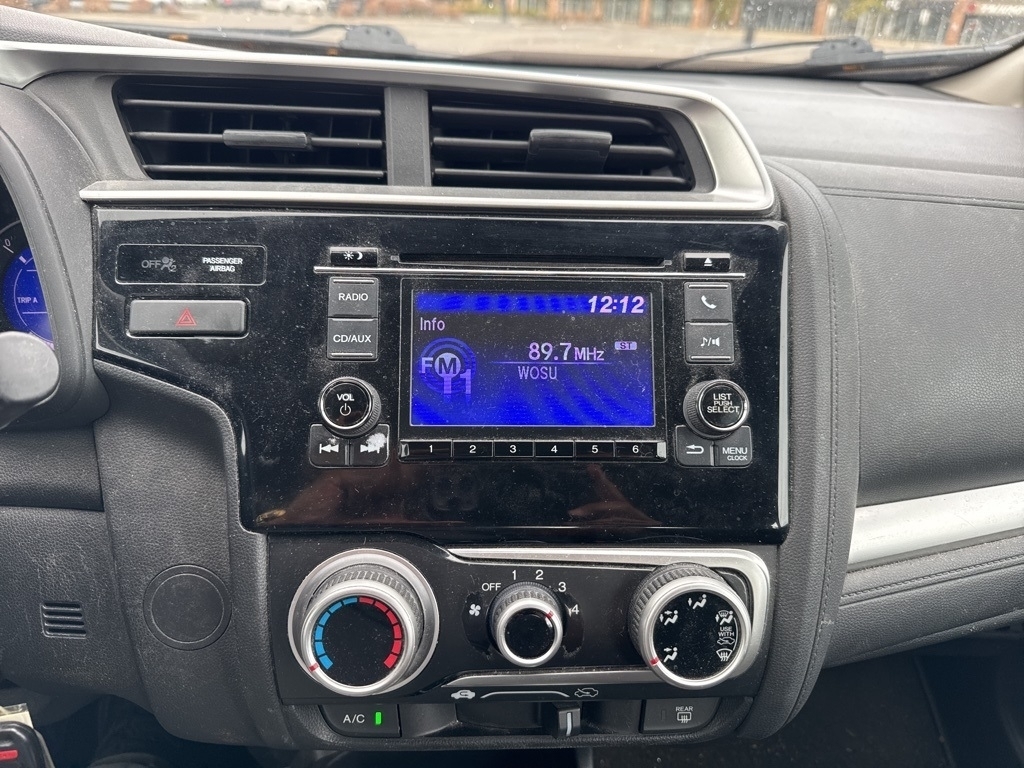 2015 Honda Fit LX photo 21