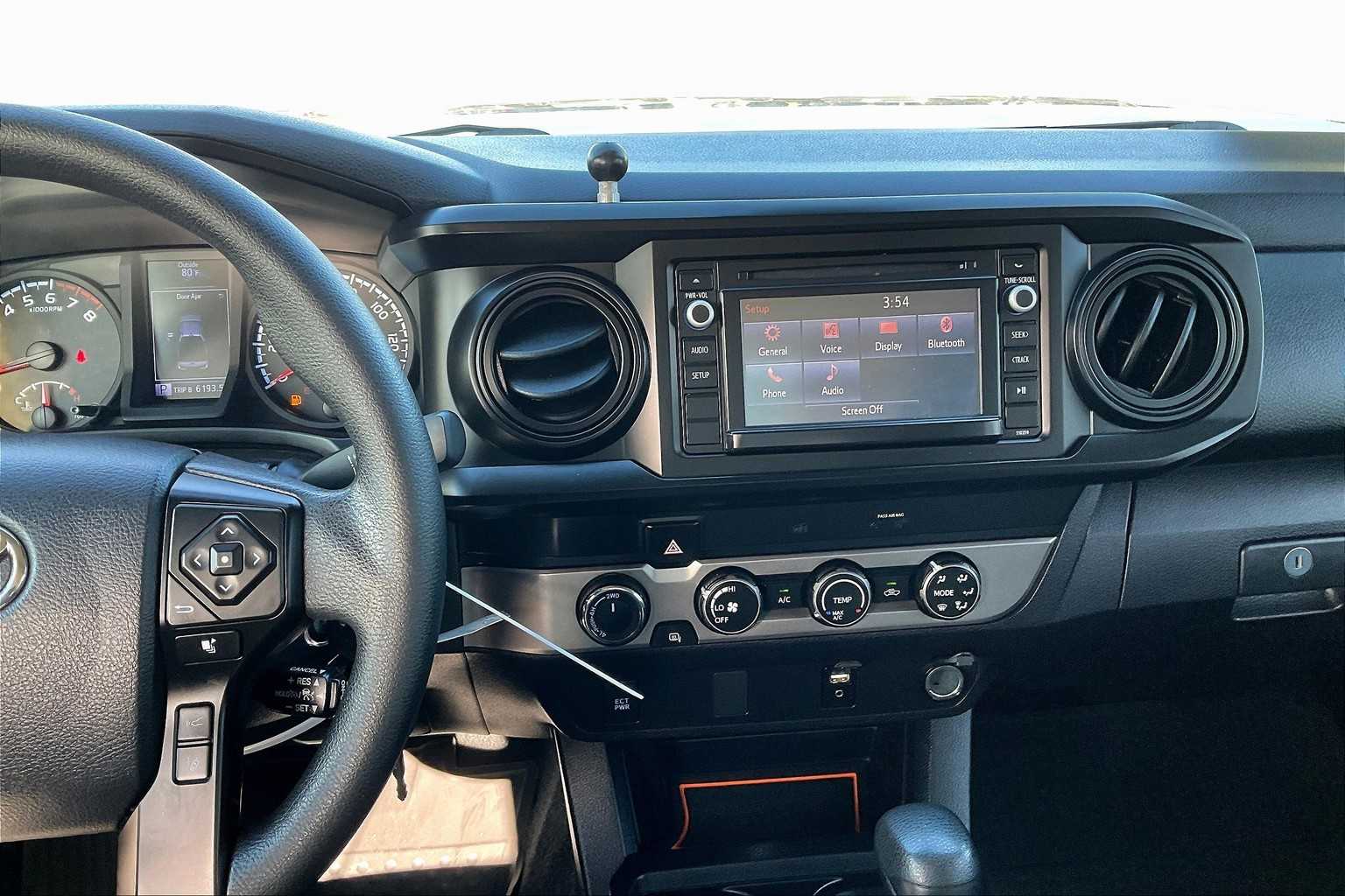 2019 Toyota Tacoma SR 4x4 Double Cab V6 photo 6