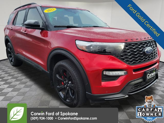 2022 Ford Explorer ST's photo